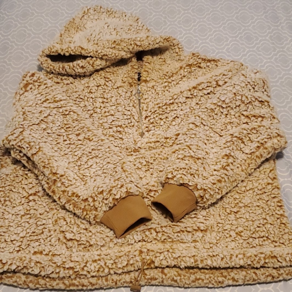 Sweater with hat super soft - Picture 4 of 11